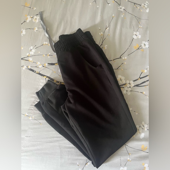 Figs Pants & Jumpsuits Figs High Waisted Uman Relaxed Jogger Poshmark